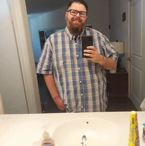 Meet your Posher, Dustin